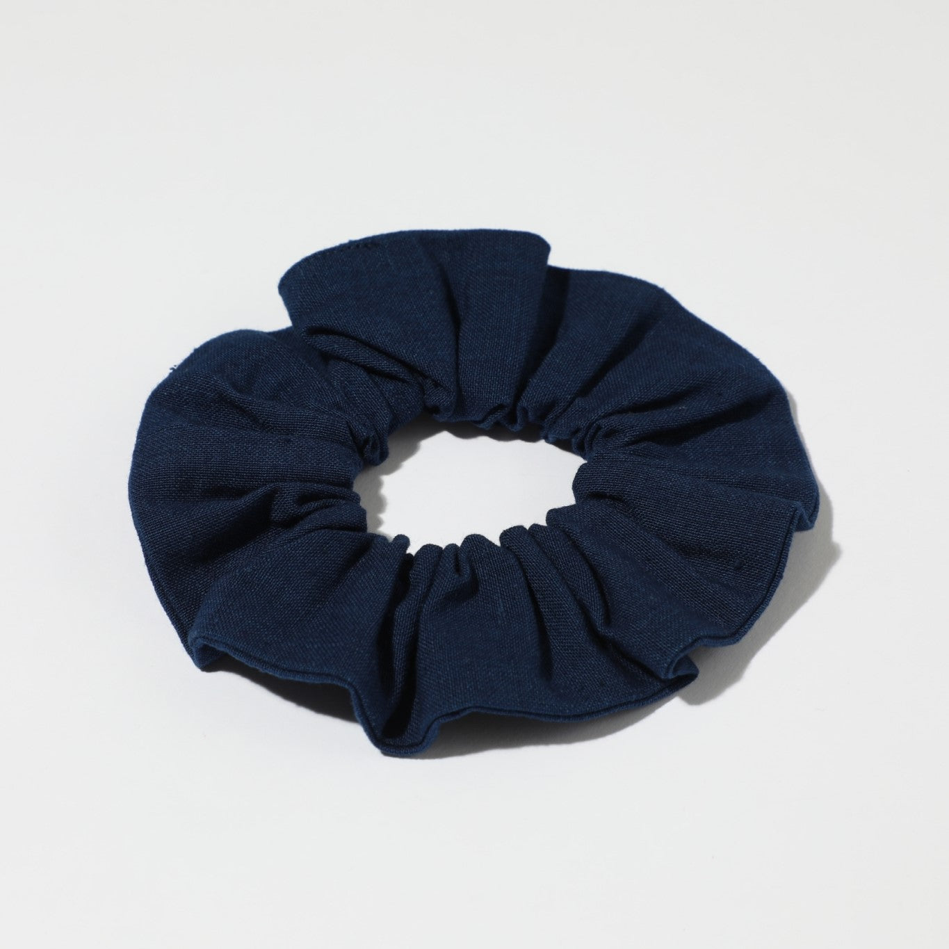 旅するシュシュ【IKI LUCA】| 髪に優しい久留米絣のヘアアクセサリー