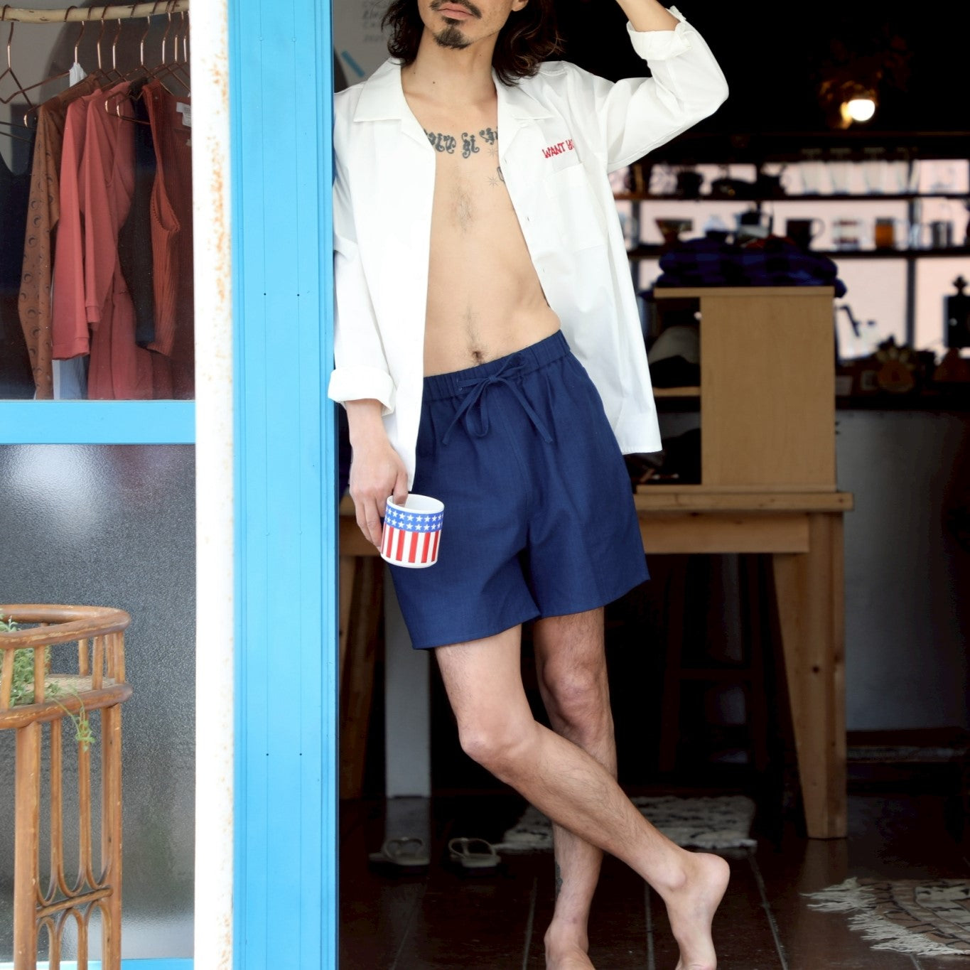 IKI LUCA】冒険と日常を彩る旅する藍染めショートパンツ | JAPAN BLUE