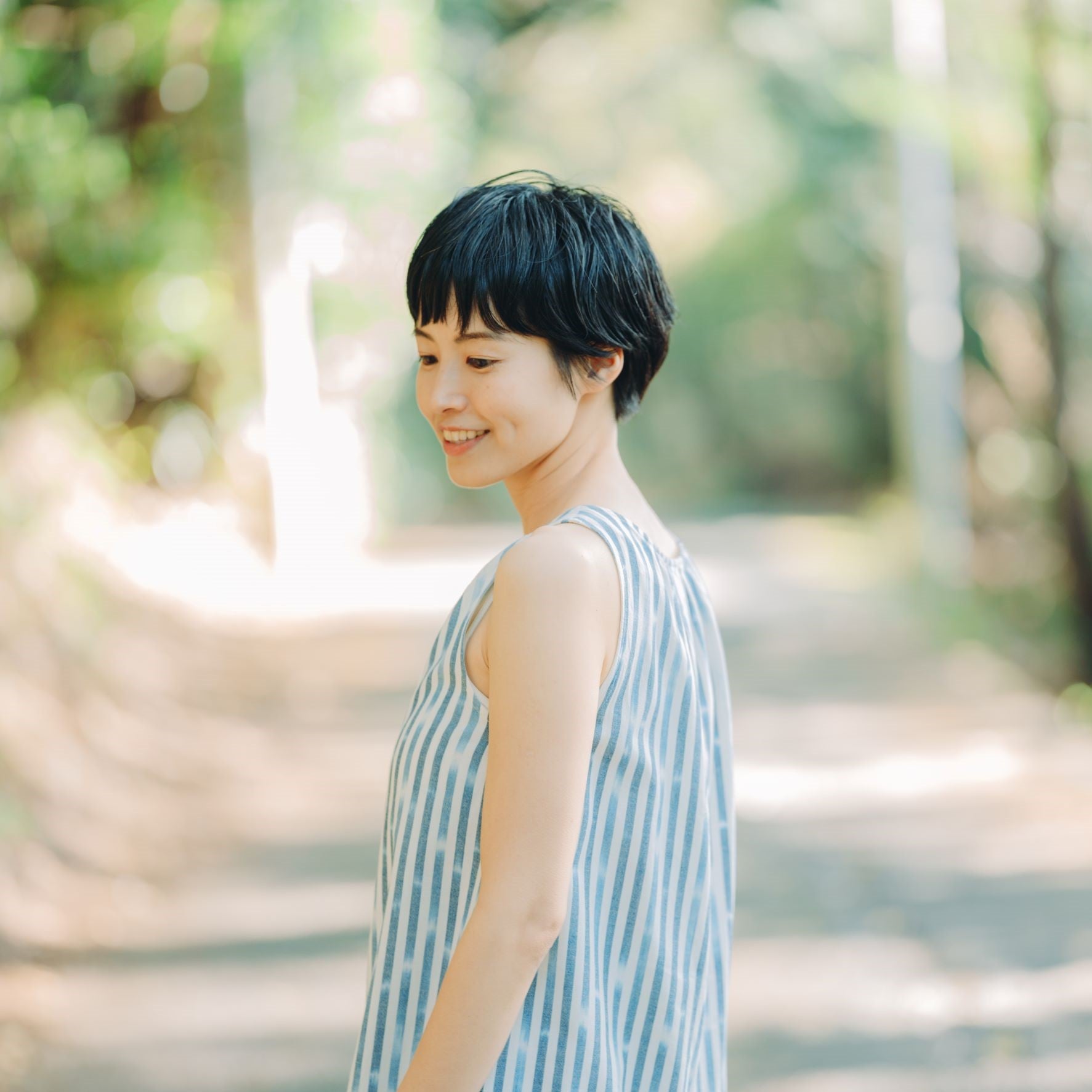 日本の伝統色【藍】JAPAN BLUEが魅せる旅するワンピース | 久留米絣 縞