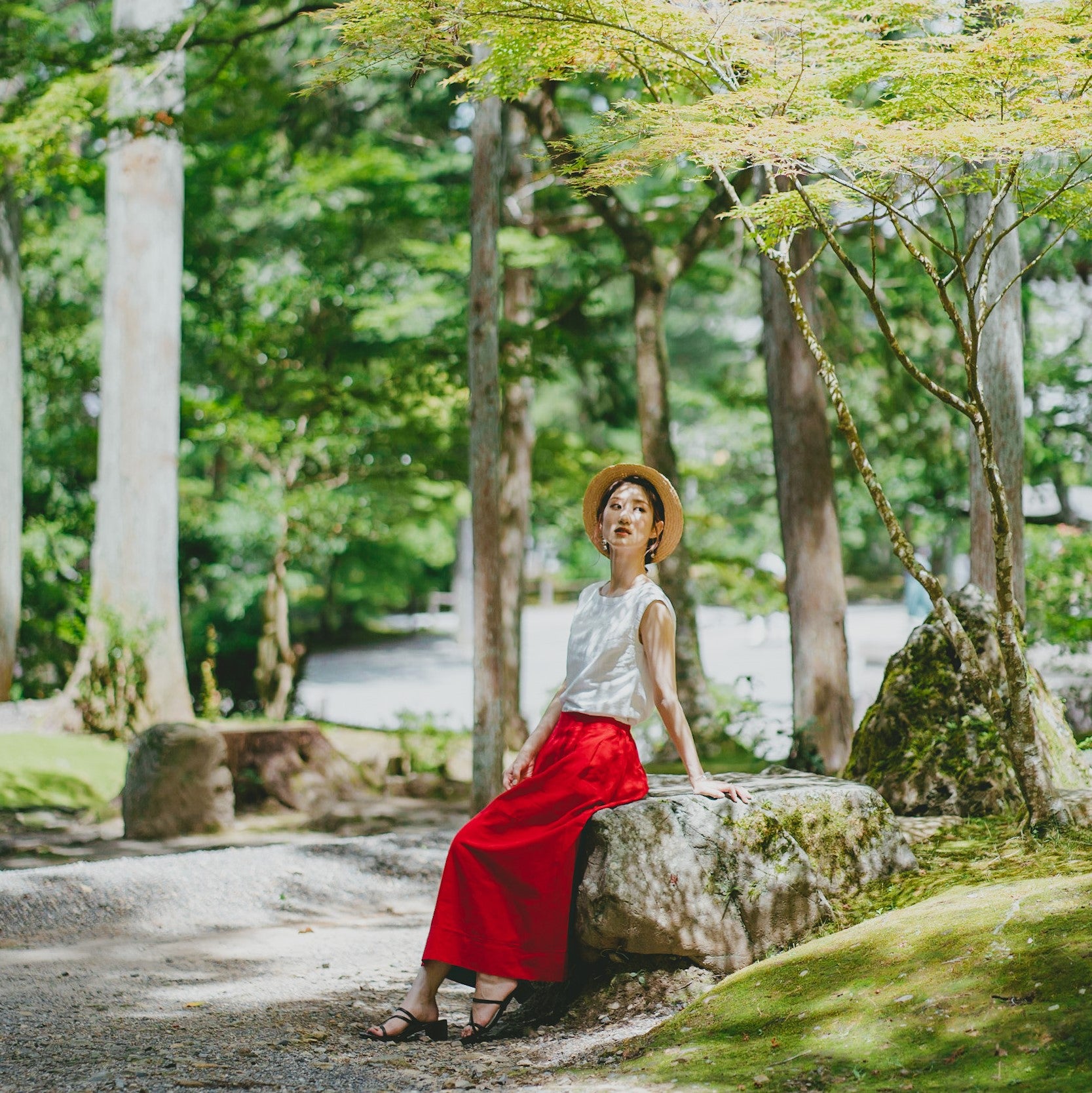 元気をまとう「旅する赤いスカート」艶-TSUYA-SKIRT | RED – IKI LUCA -for your 100 year journey-