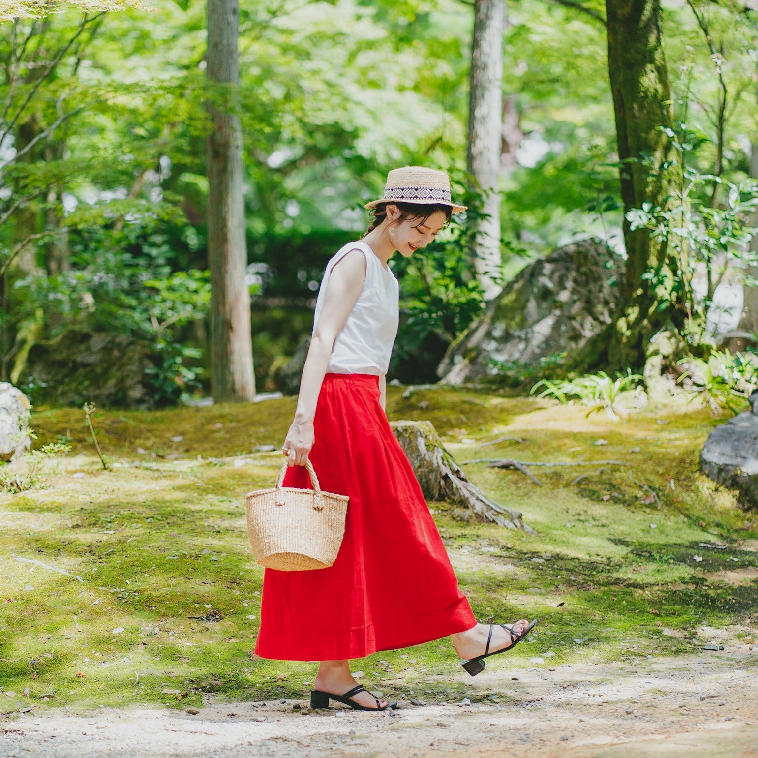 鮮やかな赤が魅せる・HAPPY RED・旅するスカート 久留米絣 綿100